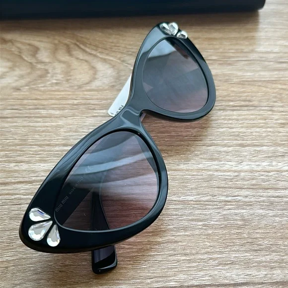 Brand New Miu Miu Sunglasses OMU 01VS 152146 55/19  PNK GRD Black Generic Case - Picture 3 of 11